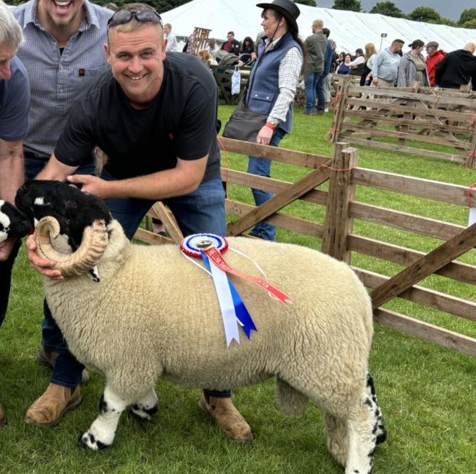 lonk sheep breeder's association committee